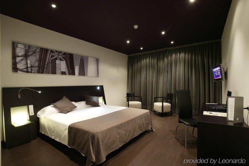 Фото Holiday Inn Madrid - Las Tablas, an Ihg Hotel