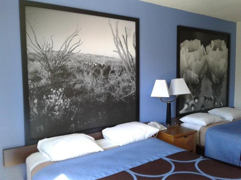 Фото Super 8 by Wyndham Garland/Rowlett/East Dallas area