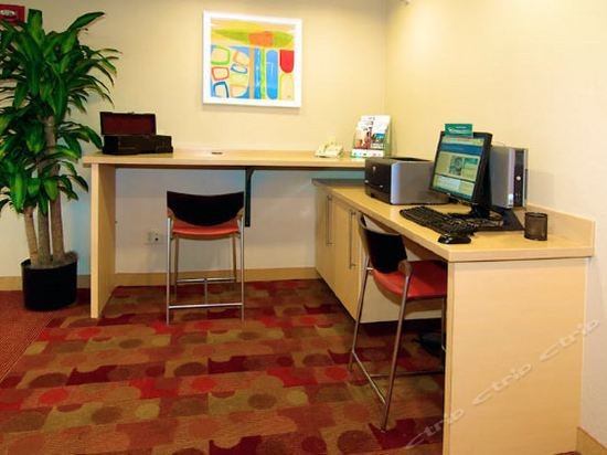 Фото TownePlace Suites by Marriott Mobile