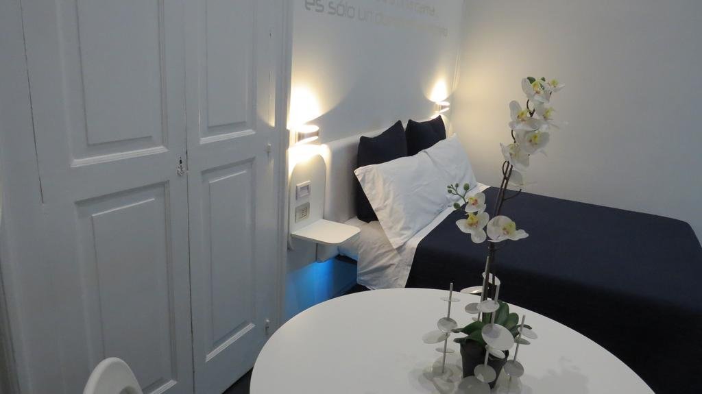 Фото Skyhouse Chiatamone