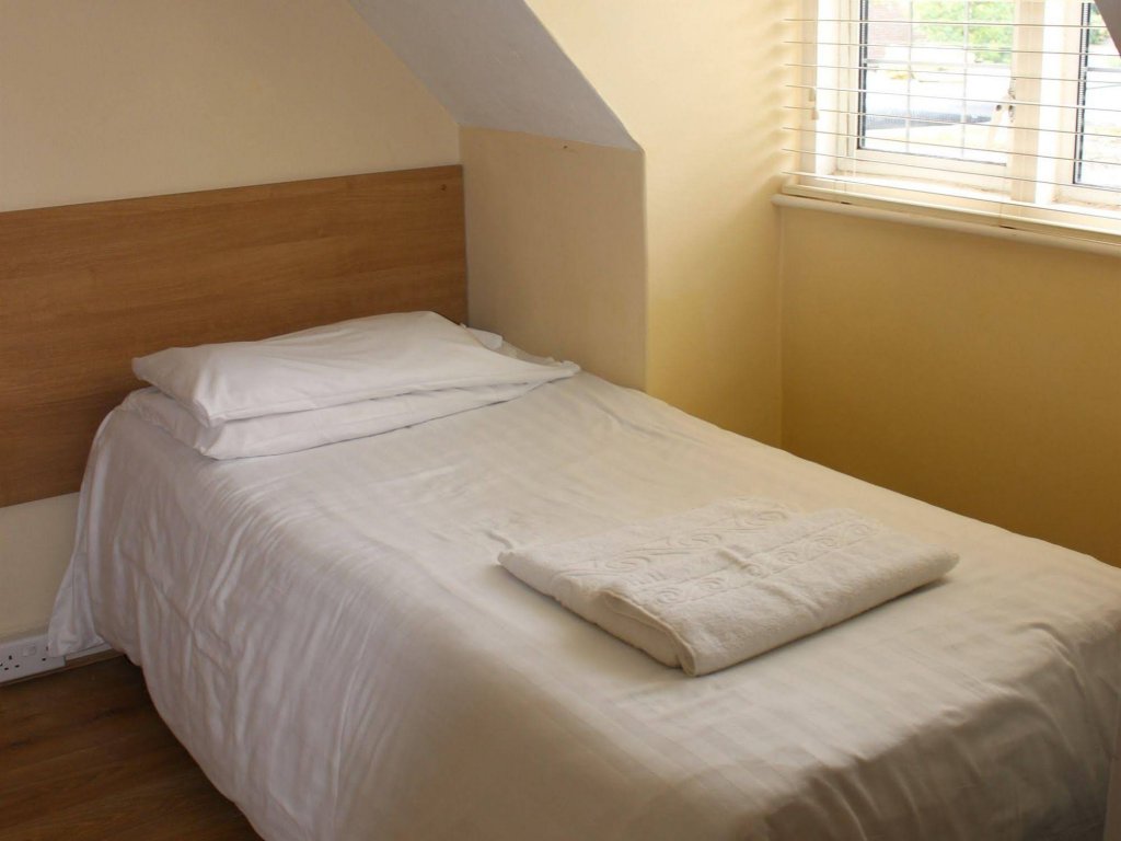 Фото Debden Guest House