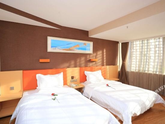 Фото 7 Days Premium Chongqing Jiefangbei Hongyadong Wan