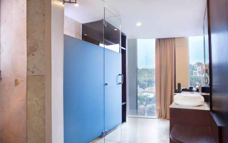 Фото Grand Edge Hotel Semarang