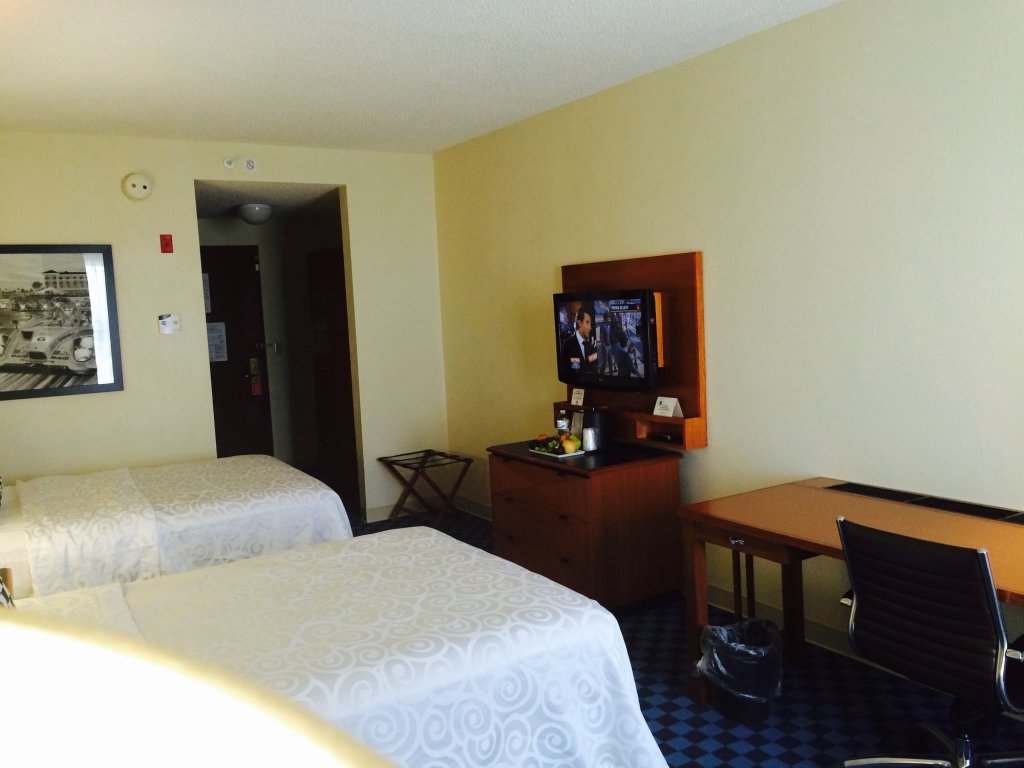 Фото Seven Sebring Raceway Hotel