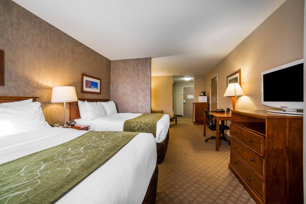 Фото Comfort Suites Fernley