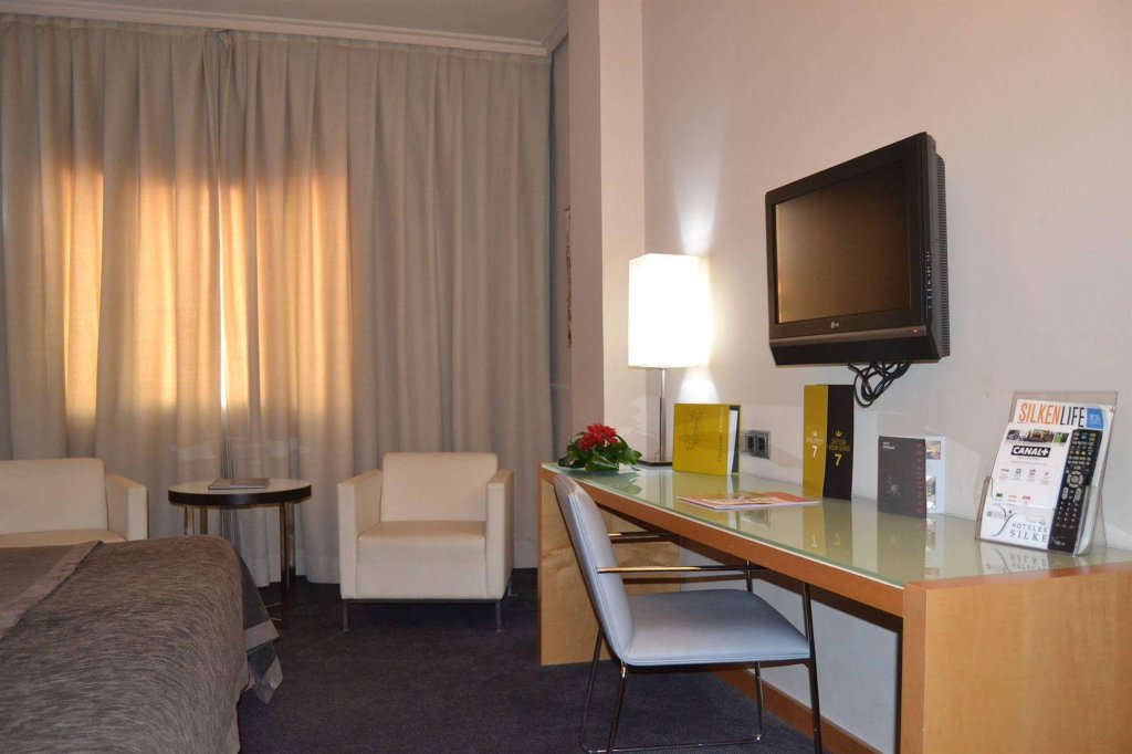 Фото Occidental Murcia Siete Coronas