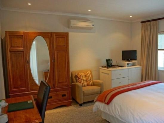 Фото Wild Olive Guest House