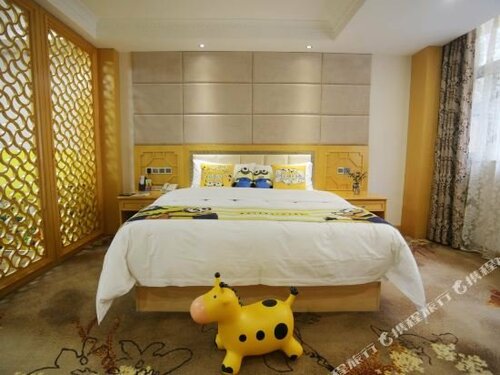 Гостиница GreenTree Inn Yulin Exihibition Center RT-Mart в Юйлине