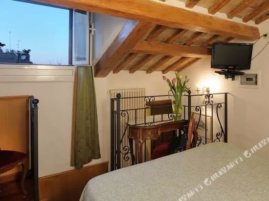 Фото Parlamento Boutique Hotel