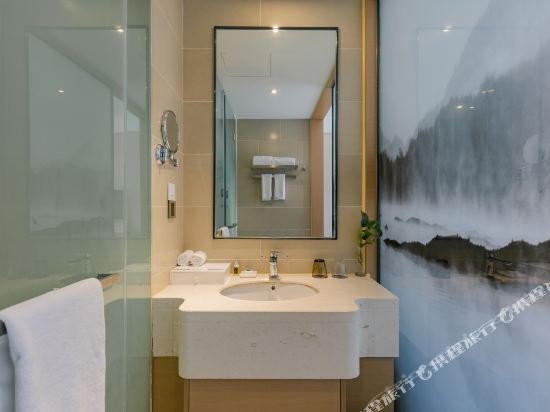 Фото Jingtang Ramada Encore Hotel