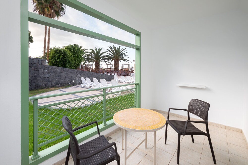 Фото Gran Castillo Tagoro Family & Fun Playa Blanca - All Inclusive