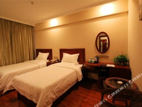 Гостиница Greentree Inn Xinzhou Jianshe S Road Express Hotel в Синьчжоу