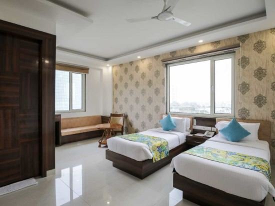 Фото Inde Hotel Cyber City