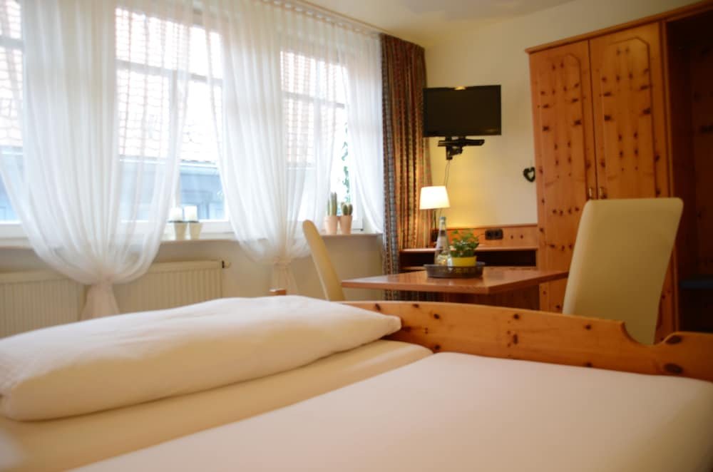 Фото Hotel Mainblick