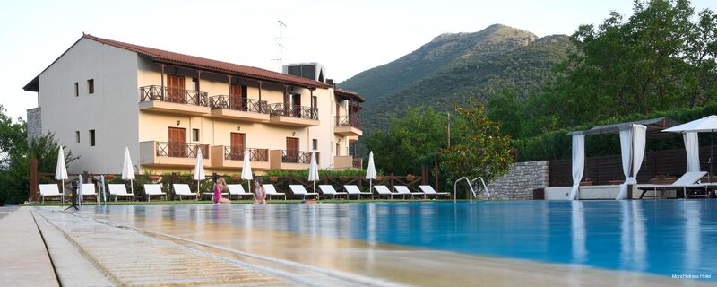 Фото Mont Helmos Hotel