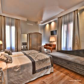 Фото Hotel Villa Rosa