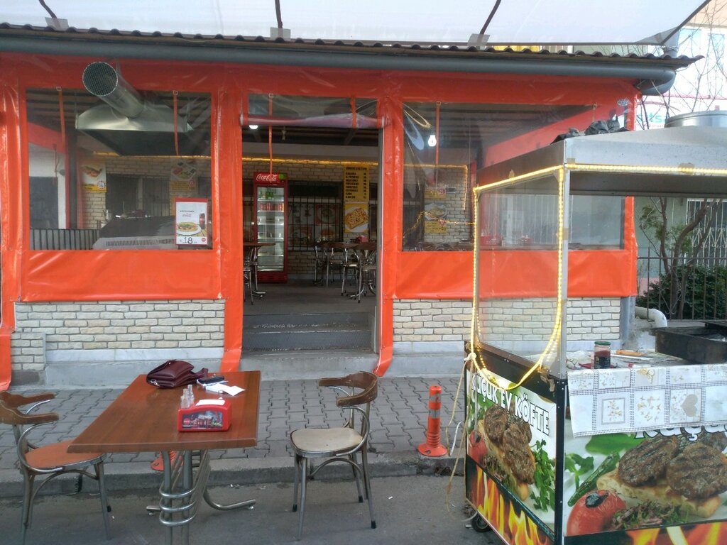 Restaurant Kucuk Ev Cafe, Cankaya, photo