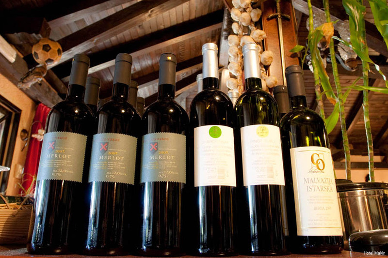 Фото Hotel Makin