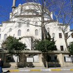 Sehit Mehmet Karaaslan Mosque (İstanbul, Bahçelievler, Bahçelievler Mah., Erde Sok., 11), mosque