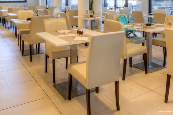 Фото Ferretti Beach Hotel