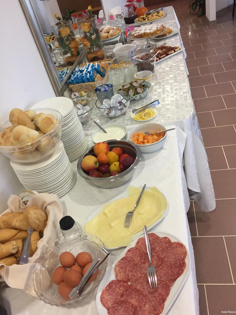 Фото Hotel Ridens