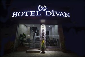 Hotel Divan