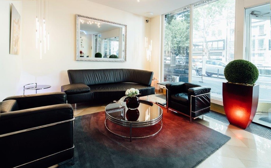 Фото отеля 2