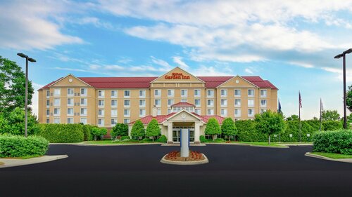 Гостиница Hilton Garden Inn Louisville-Northeast