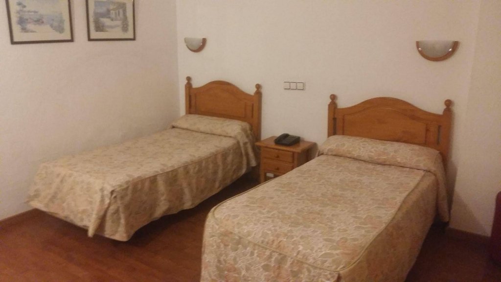 Фото Hotel Torremolinos Centro