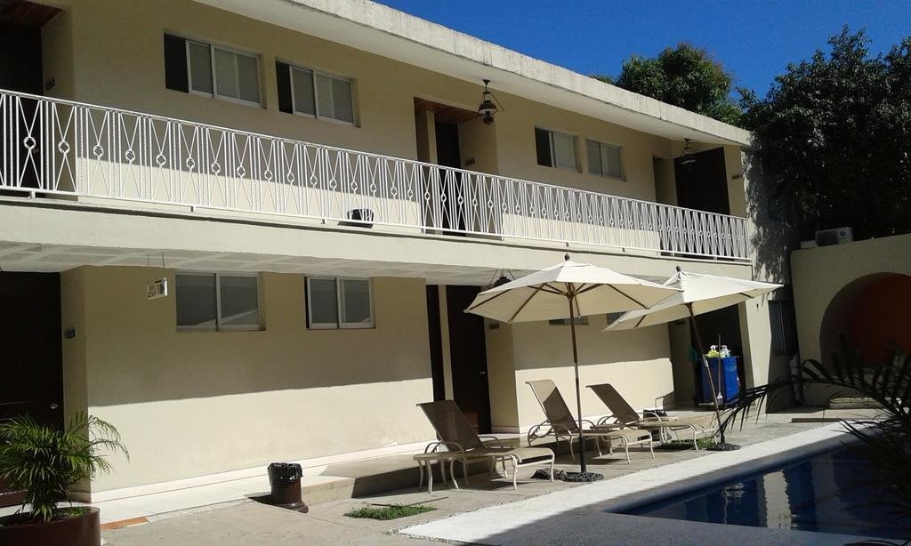 Фото отеля 3