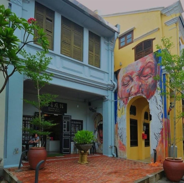 Фото Ryokan Muntri Boutique Hostel