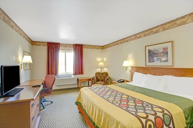 Гостиница Super 8 by Wyndham Salt Lake City Airport в Солт-Лейк-Сити