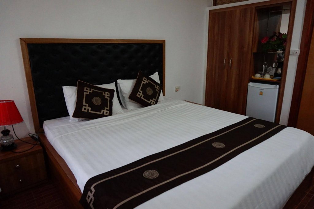 Фото Aaron Vientiane Hotel