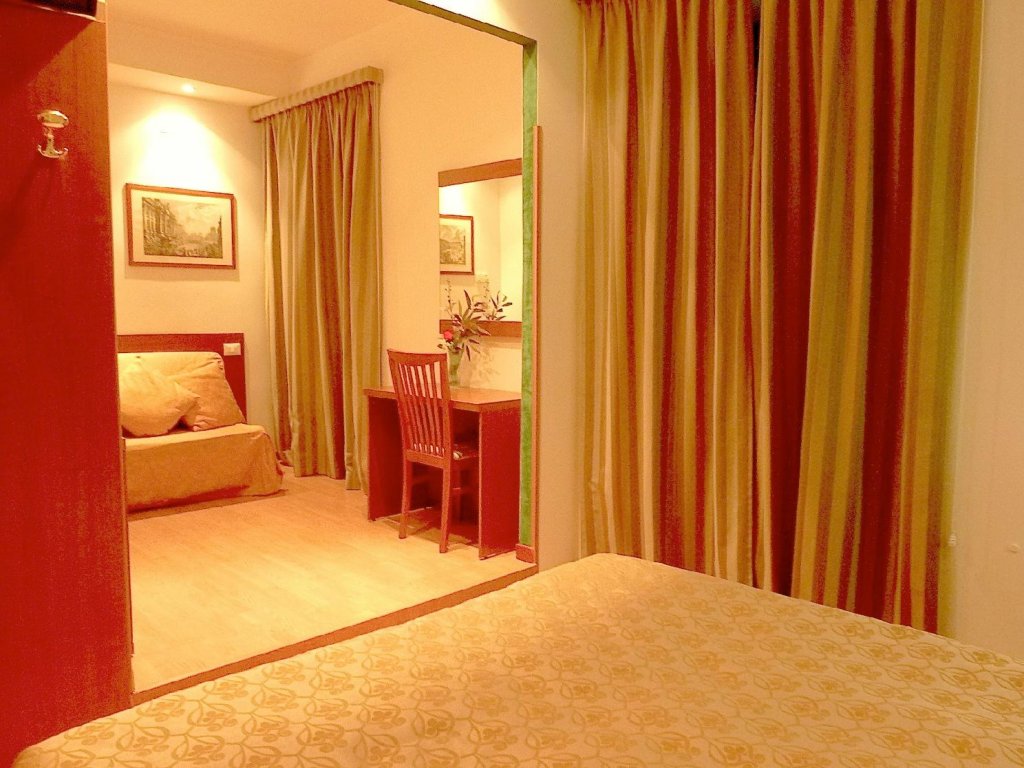 Фото Hotel Louisiana