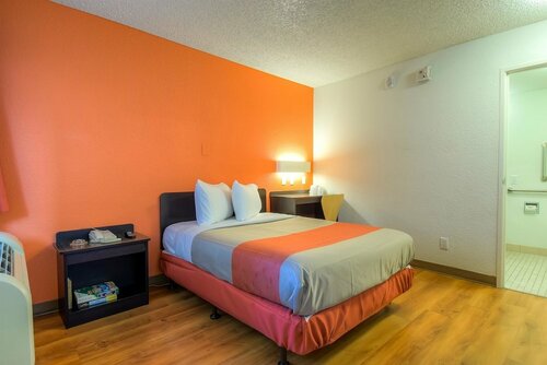 Гостиница Motel 6 Las Vegas, Nv - Tropicana
