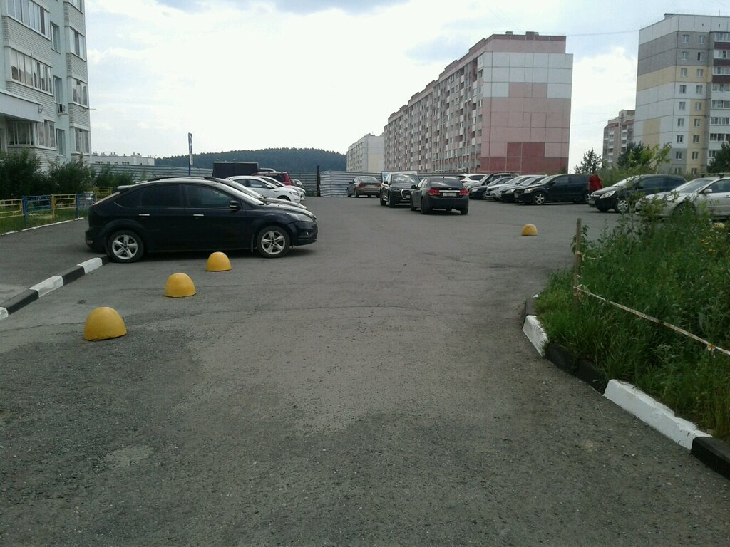 Parking lot Парковка, Nizhniy Tagil, photo