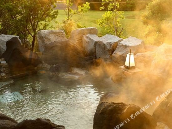 Фото Ooedo Onsen Monogatari Hotel Sohkan