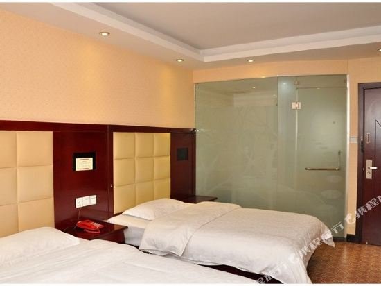 Фото Hilton Changsha Riverside