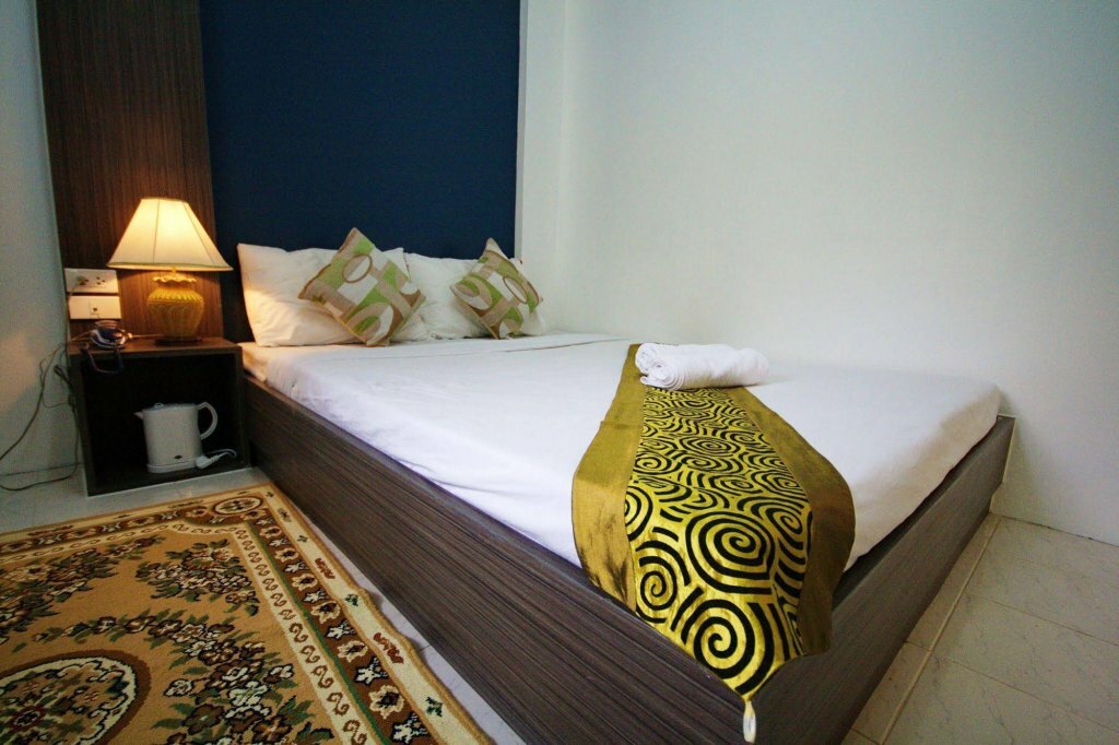 Hotel Riski Residence Bangkok-noi, Bangkok, photo