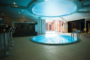 Гостиница Китай-город & Рой Джой в Калининграде