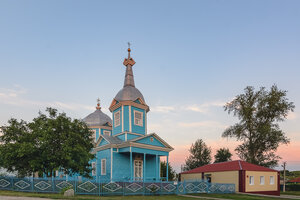 Церковь Рождества Пресвятой Богородицы в Крюково (Белгородская область, Яковлевский городской округ, село Крюково), православный храм в Белгородской области