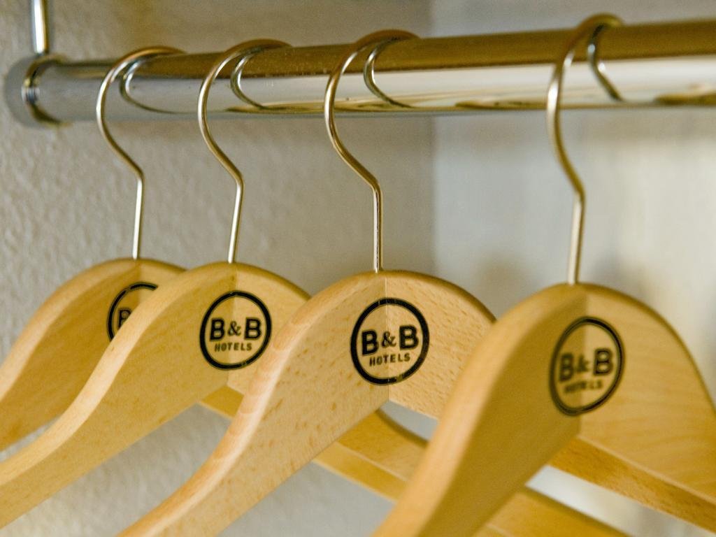 Фото B&b Hotel Caen Sud