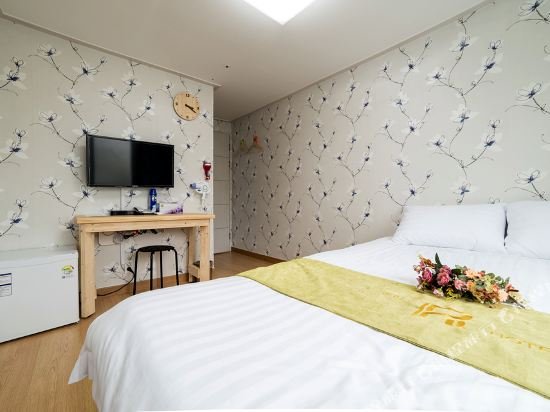 Фото Olle Seven Hostel