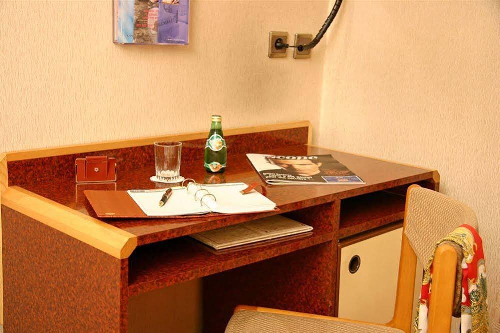 Фото Paix Republique Hotel