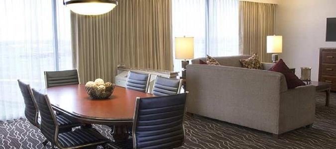 Фото Hilton Kansas City Airport