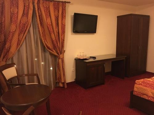 Фото Pensiunea La Rezidenta