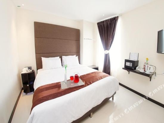 Фото The One Hotel Makassar