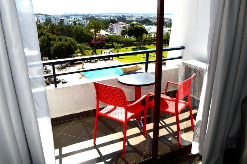 Фото Anezi Tower Hotel
