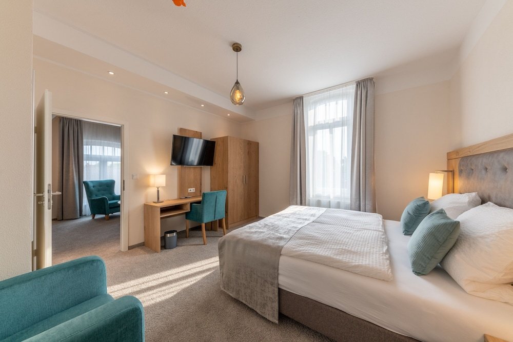 Фото 24-7 Hotel Selfscheckin