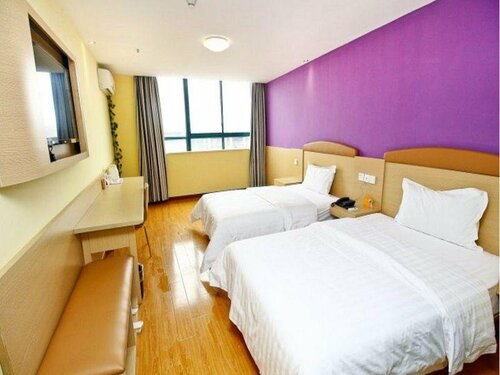 Гостиница 7 Days Inn Xian West Changan Street University City в Шэньси